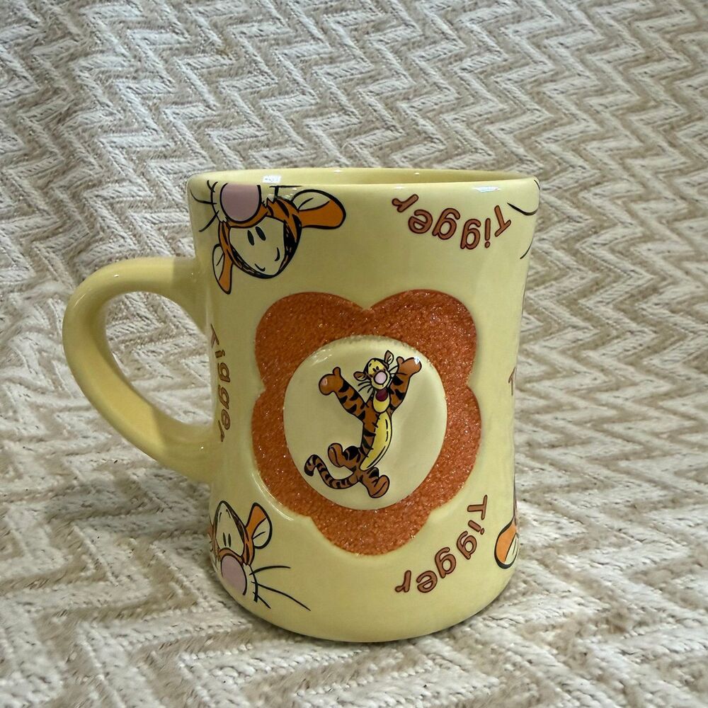 Disney Parks Tigger Ceramic Coffee Mug Cup Yellow Orange 16 Oz